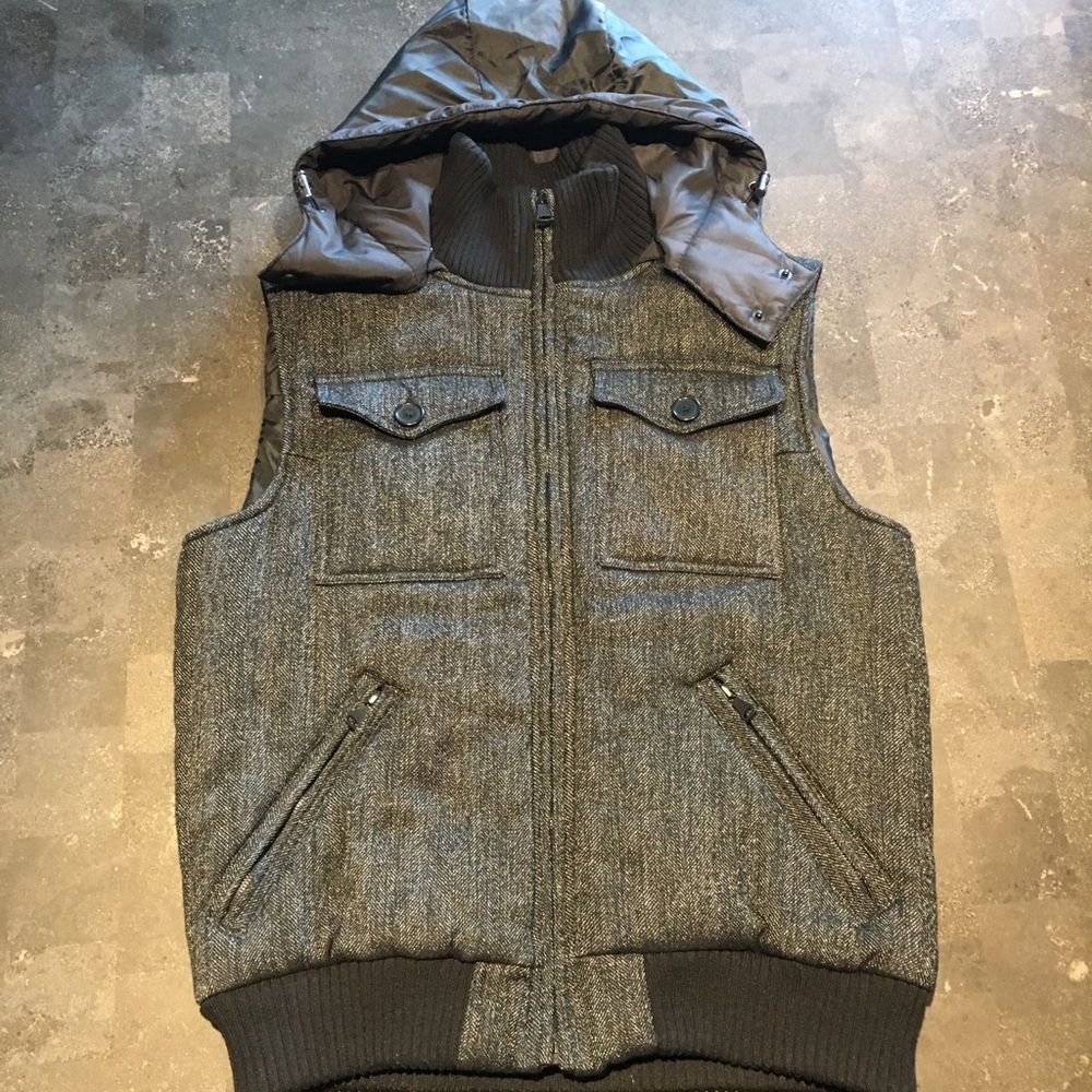 Zara Vest
